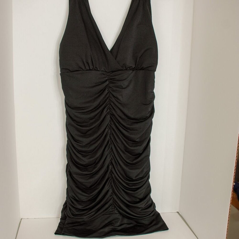 Women's Black Any Way Asymmetric Dress size large